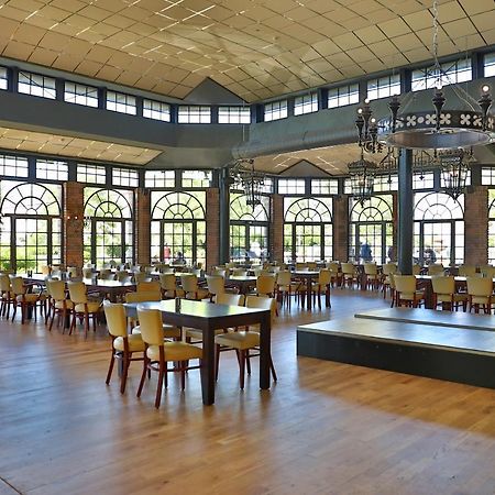 Dorf Wangerland Hotel Schillig Bagian luar foto