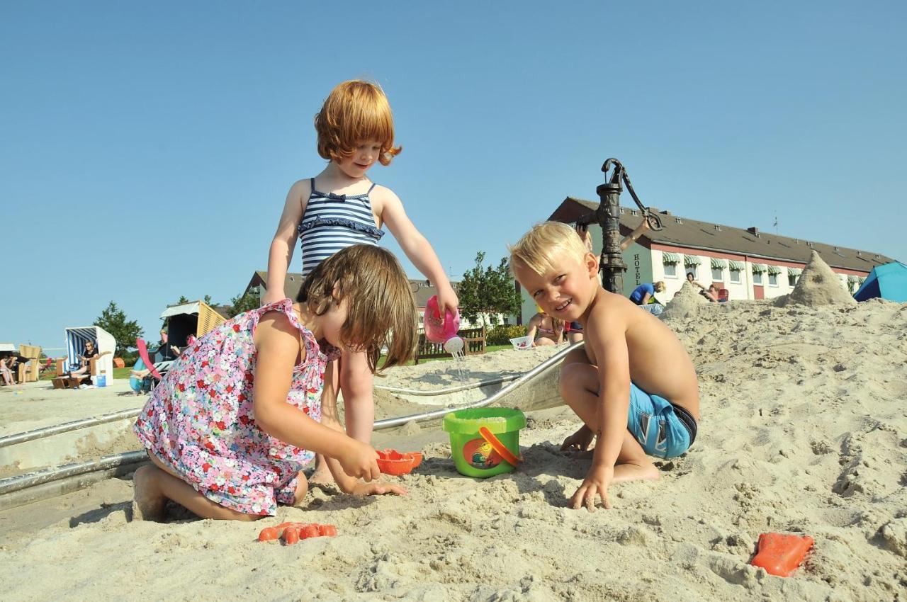 Dorf Wangerland Hotel Schillig Bagian luar foto