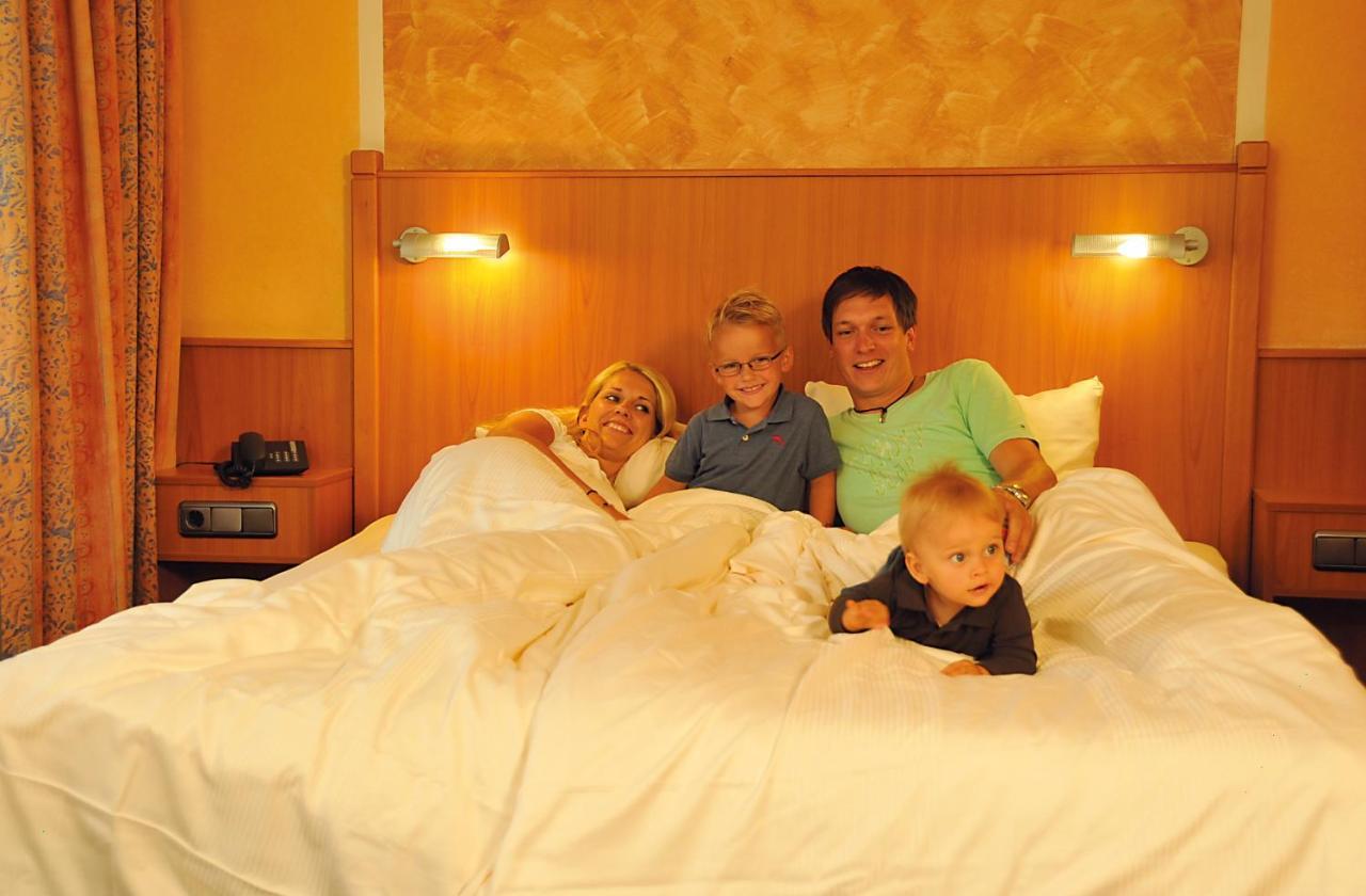Dorf Wangerland Hotel Schillig Bagian luar foto