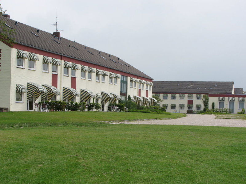 Dorf Wangerland Hotel Schillig Bagian luar foto